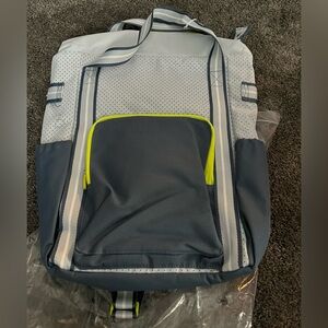 Thirty one pack back